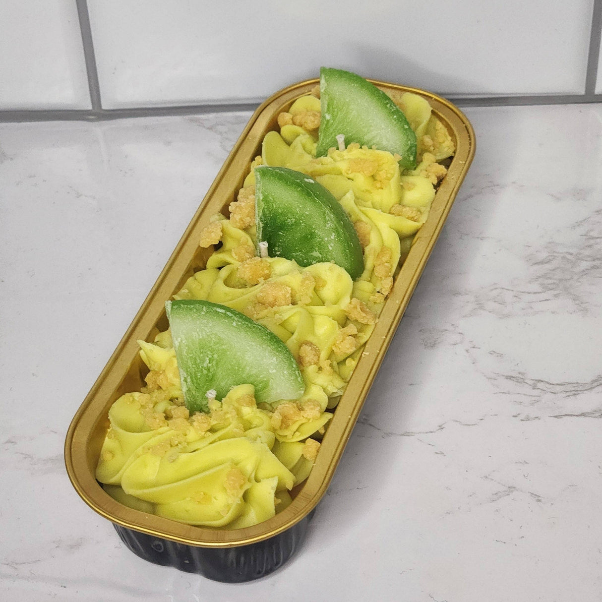 3 Wick Dessert Tin Cakes: Choc-O-Crunch Cake