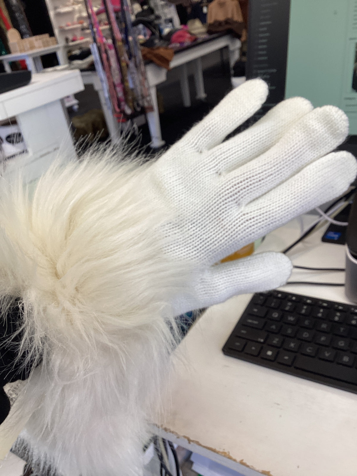 640403 Lady 3 Glove