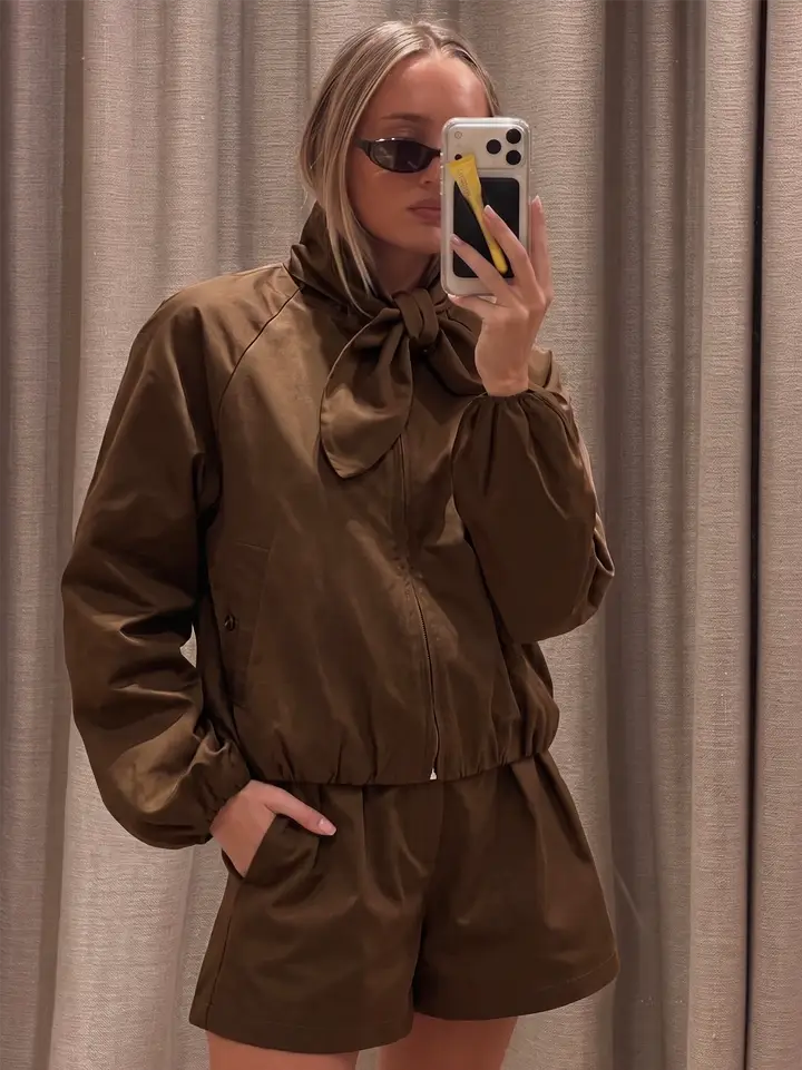 J8427 Scarf Collar L/S Puffy Jacket