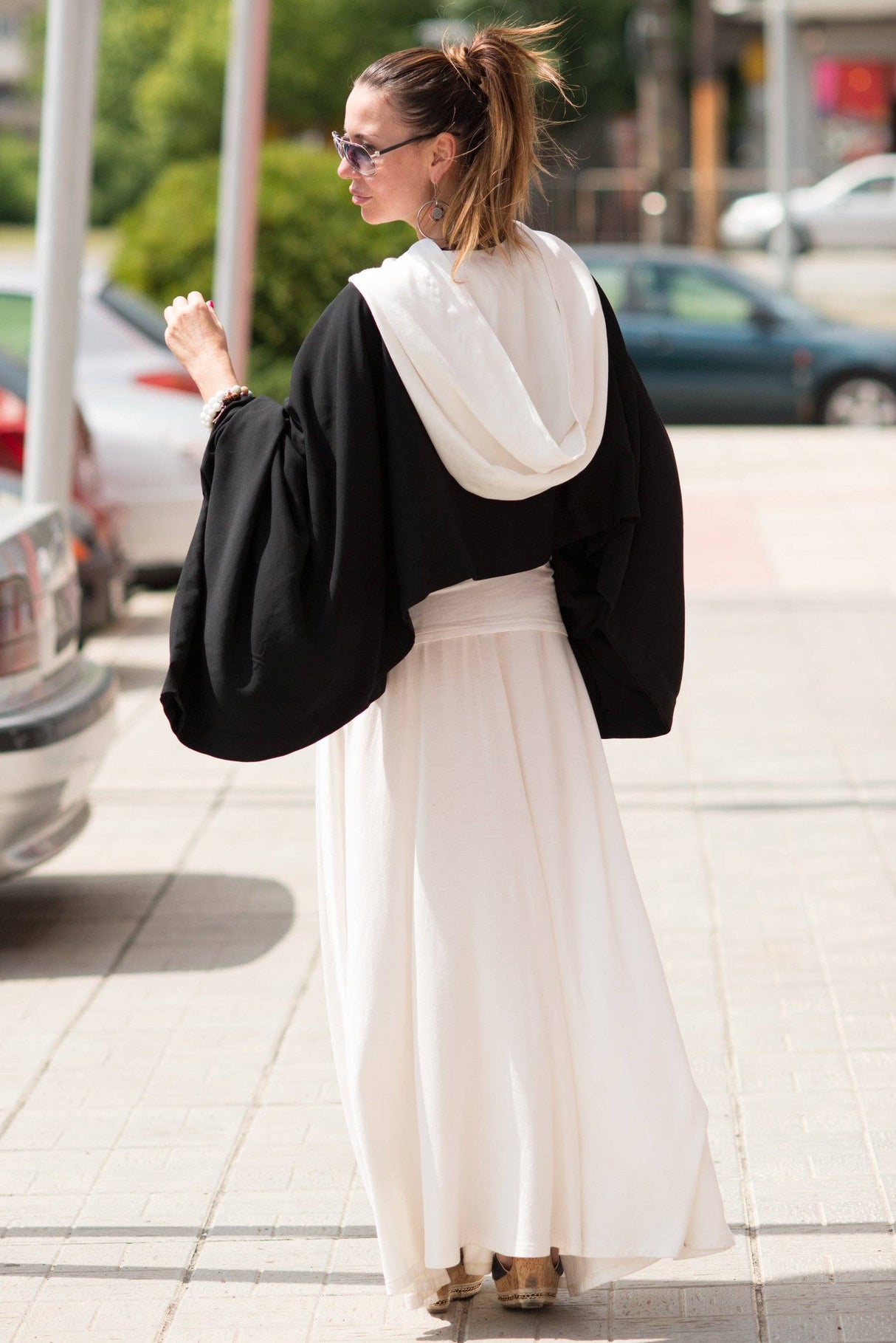 Black and White Hooded Summer Vest ANASTASIA