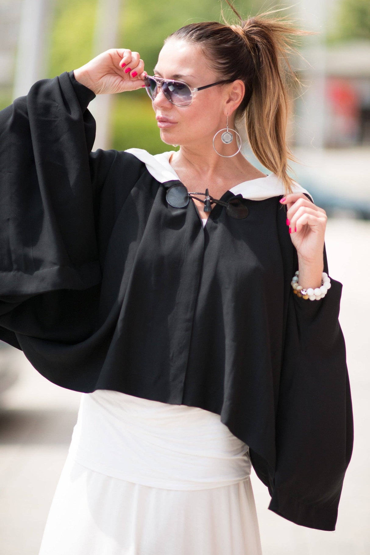 Black and White Hooded Summer Vest ANASTASIA