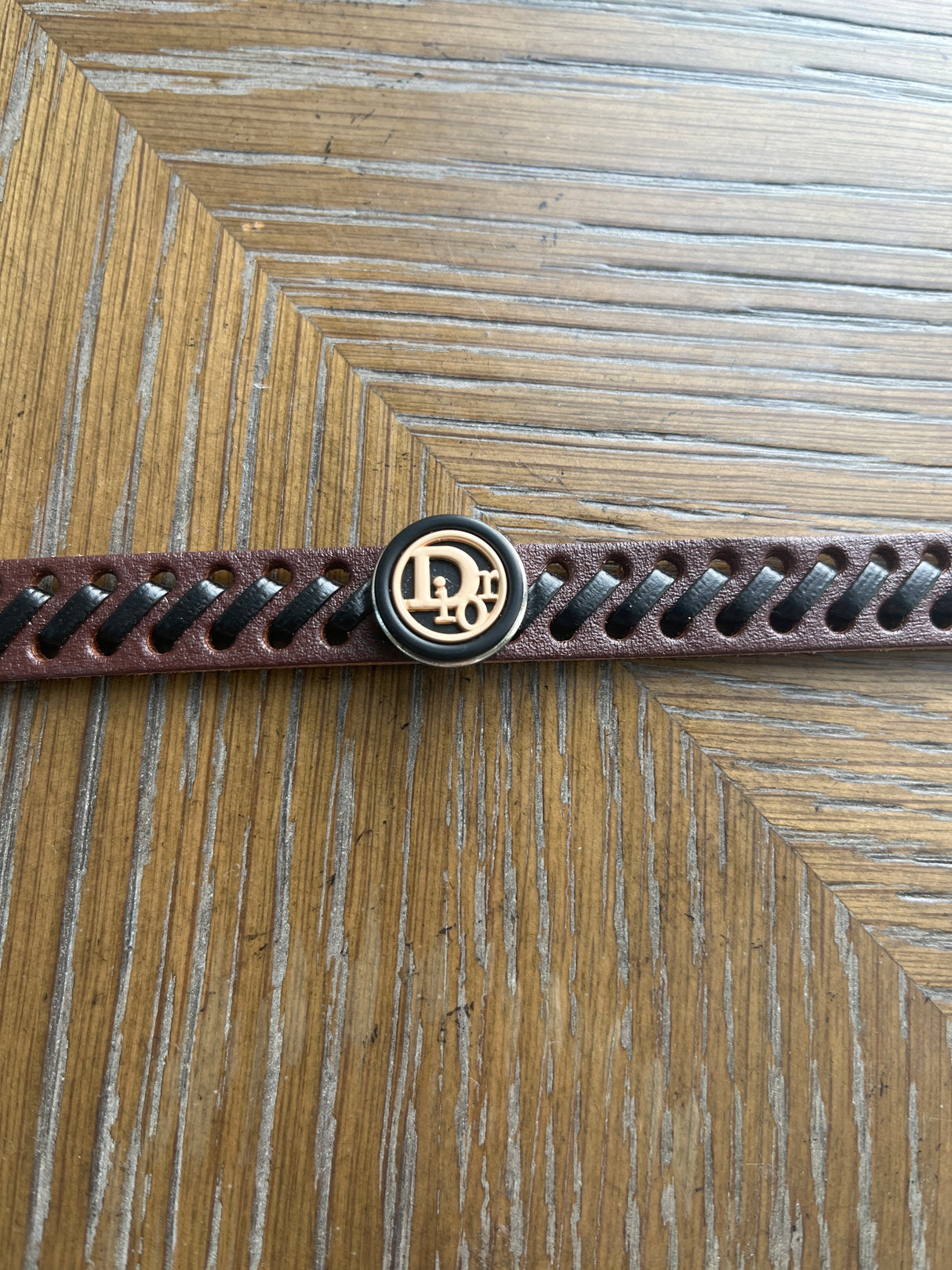 21Q SNAP STYLE LEATHER BRACELET