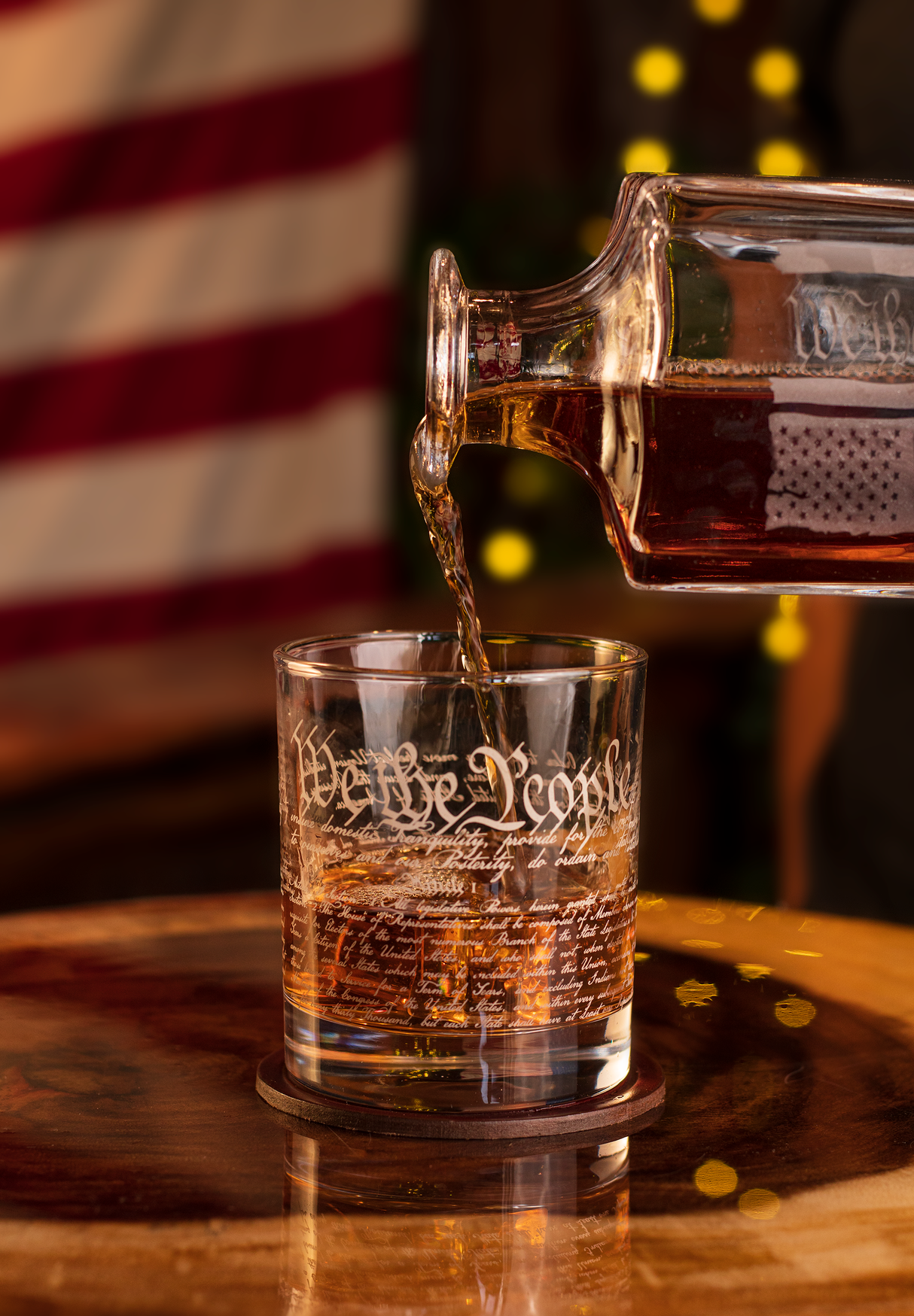 We The People American Flag Decanter Whiskey Glass Gift Set