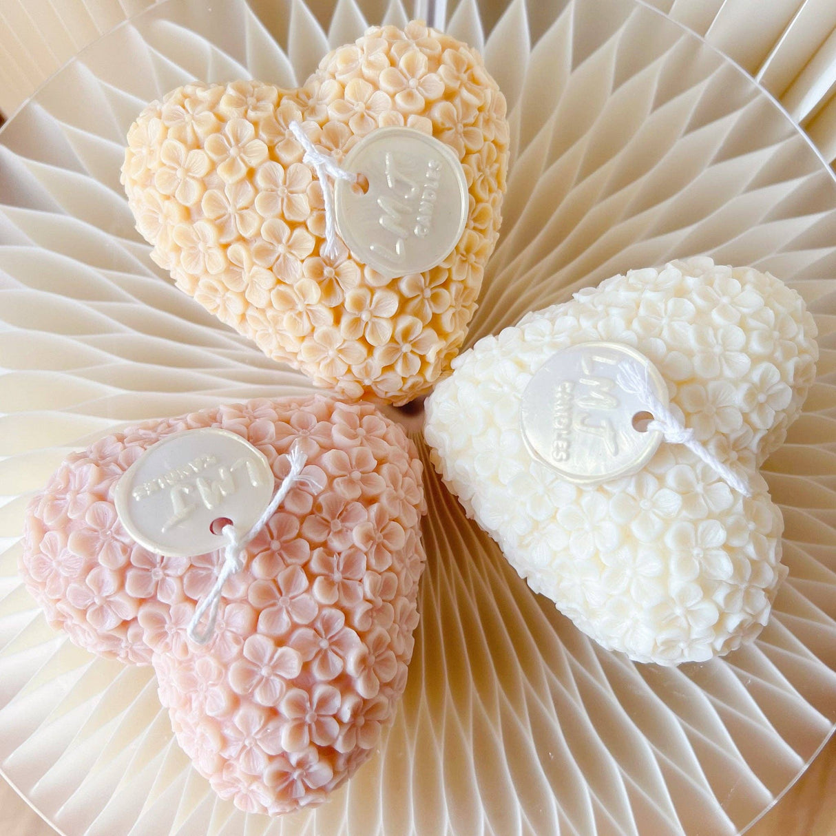 Flower Love Heart Scented Soy Candle: White - Amalfi Coast