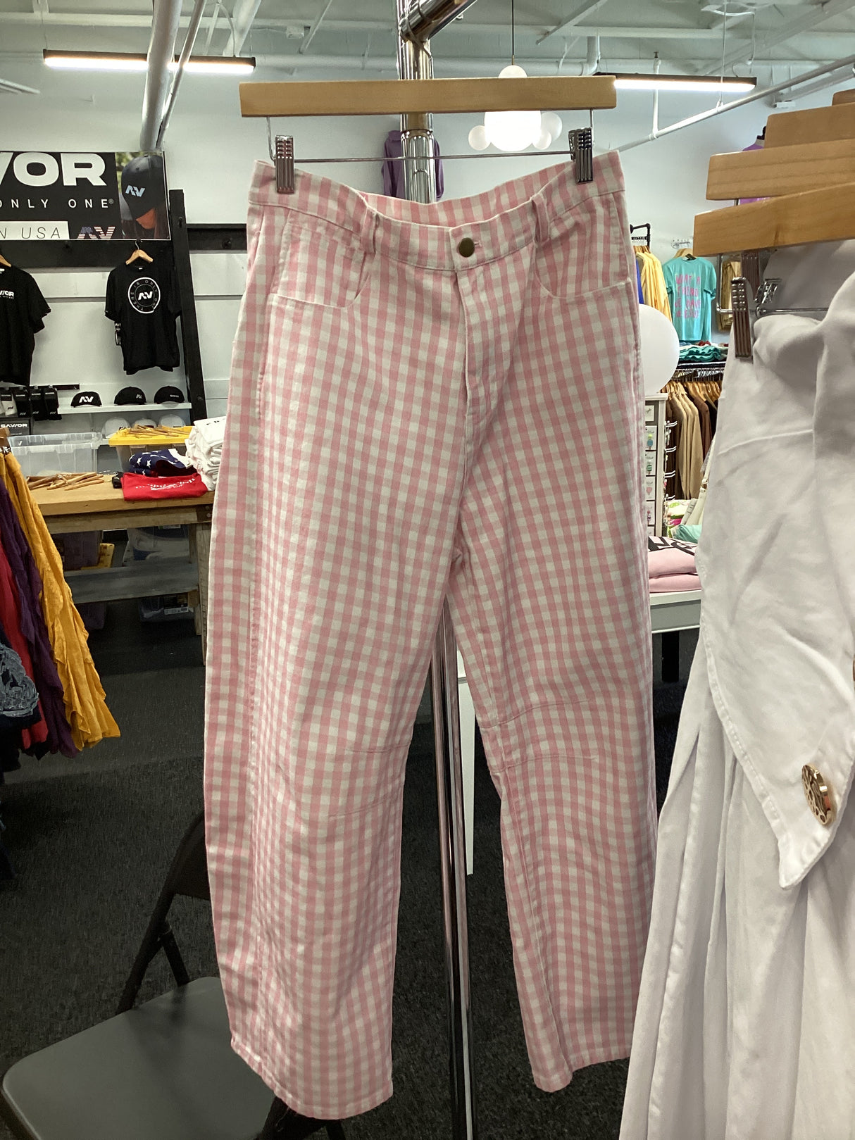 IP200984-03 - Gingham Barrel Pants