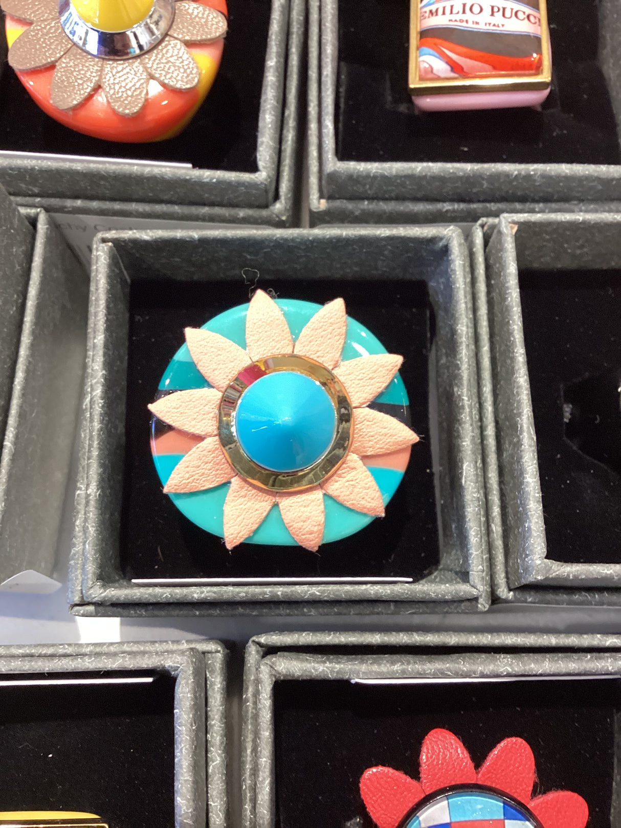 23X Kitschy Costume Collection