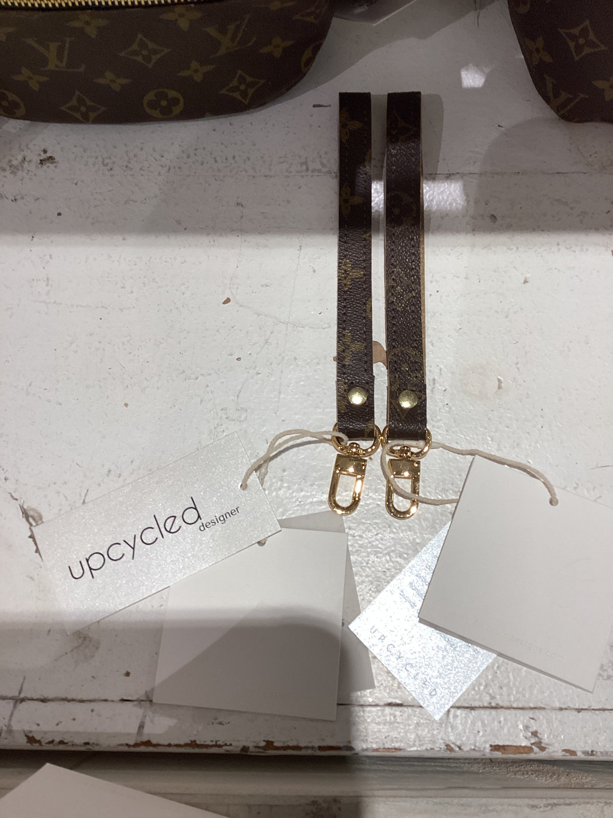 1022 L Handle