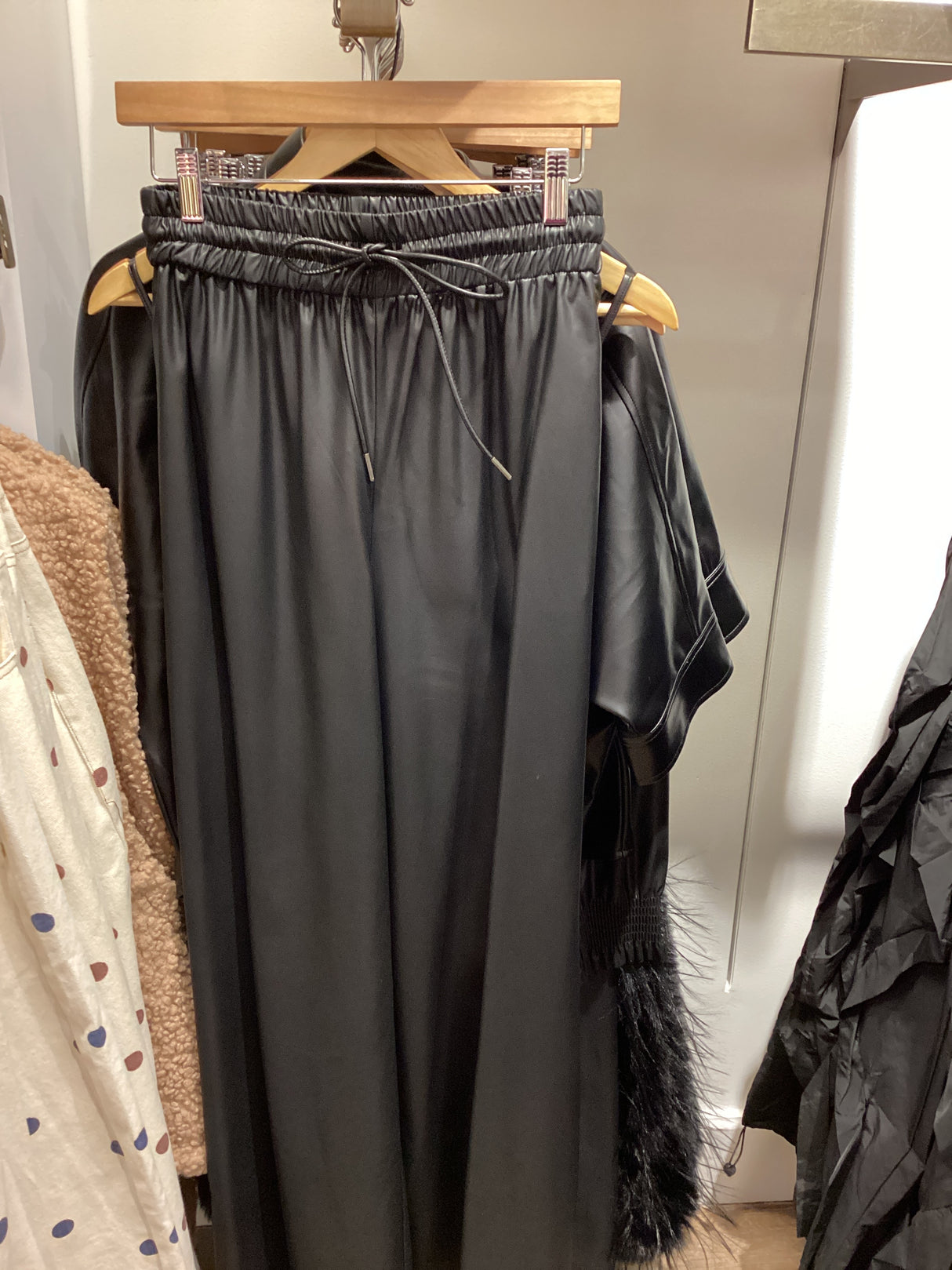 2505-112LPY Vegan Leather Pants