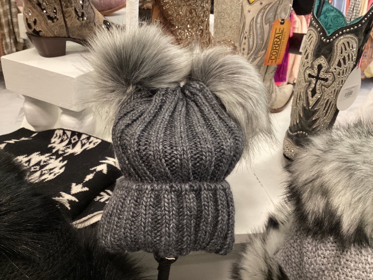 40190 BEANIE (charcoal)grey dual faux fur pom