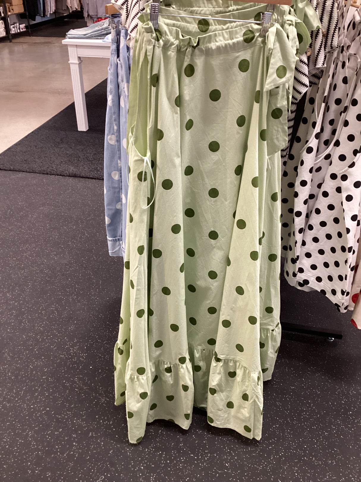GD9714 - Polka Dot Midi Dress