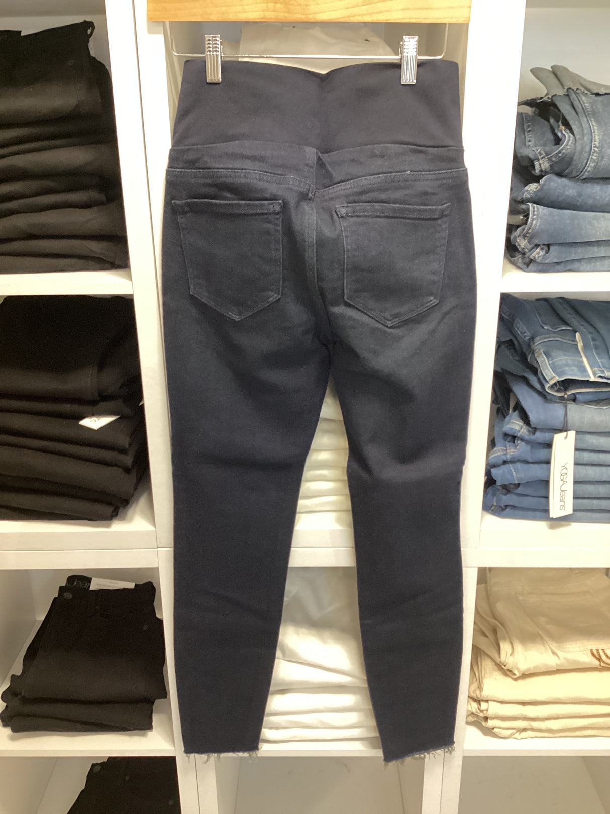 B4845 Dark Blue Skinny Ankle -Small