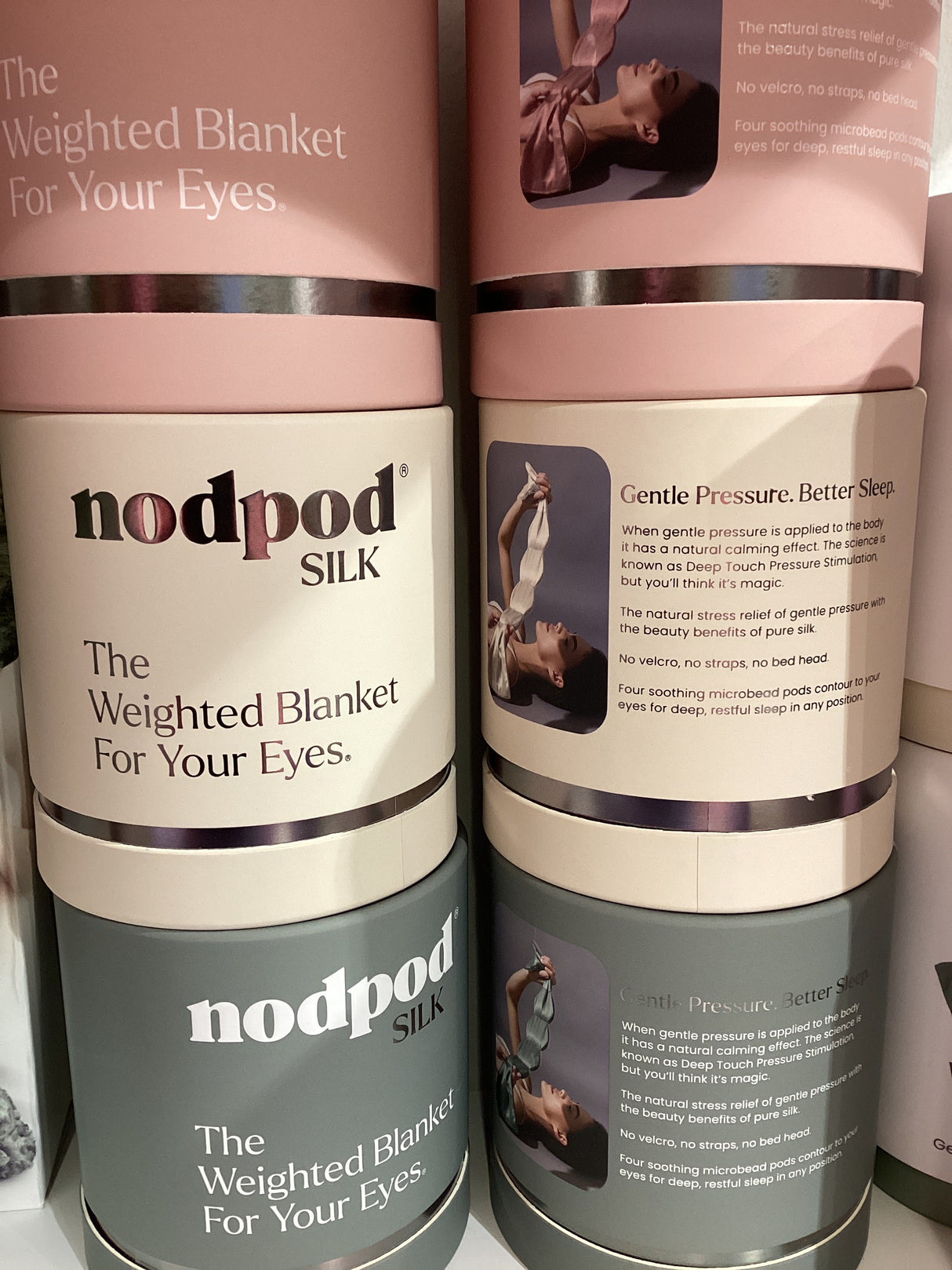 857465006524 THE SILK WEIGHTED BLANKET FOR YOUR EYES - Pearl