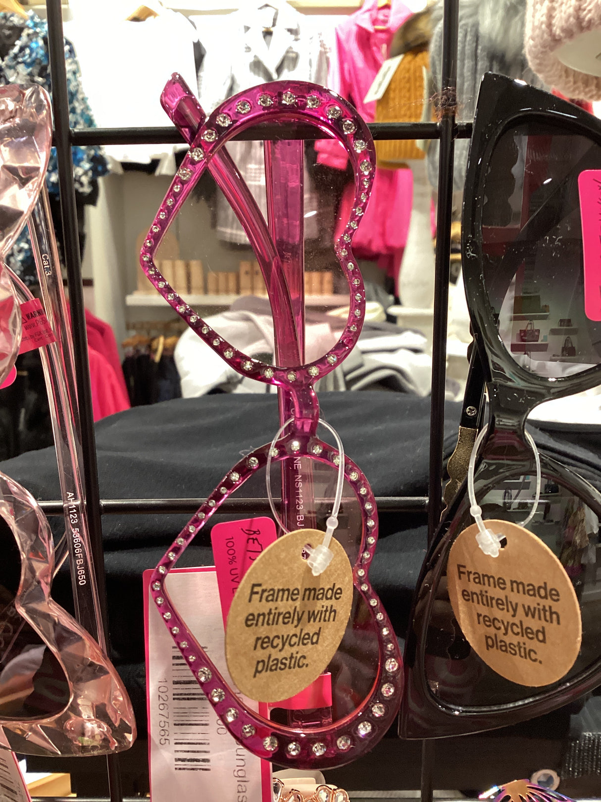 10267565 Heart Sunglasses