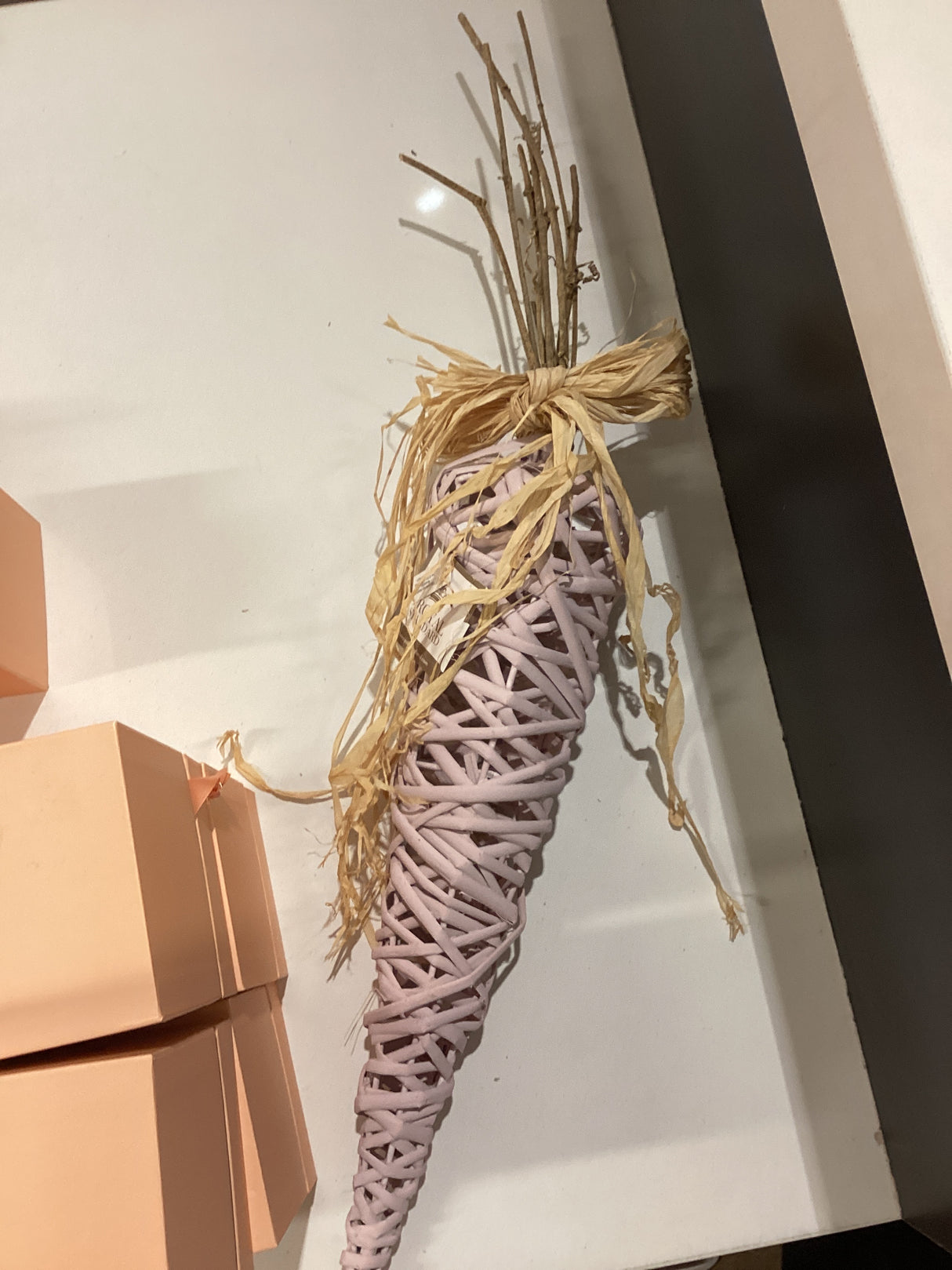 127419002 Willow Carrot Light Pink