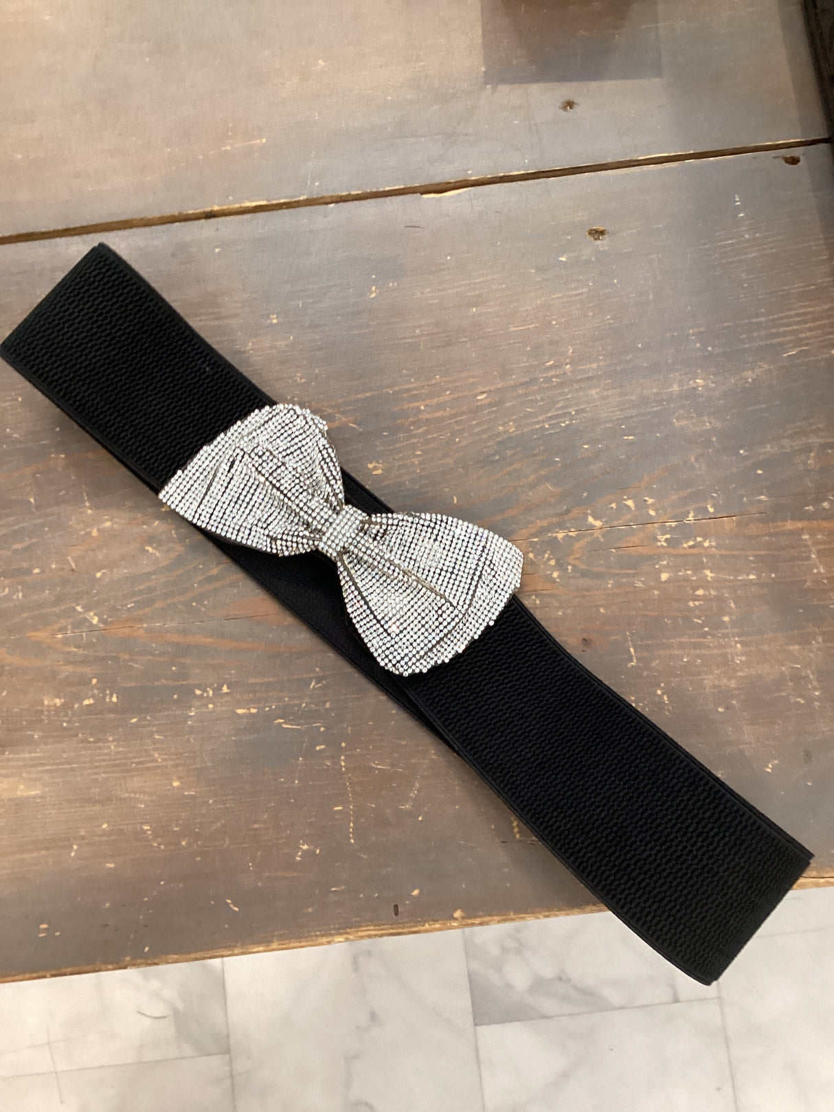 BT947 BELT with Rhinestone Bow