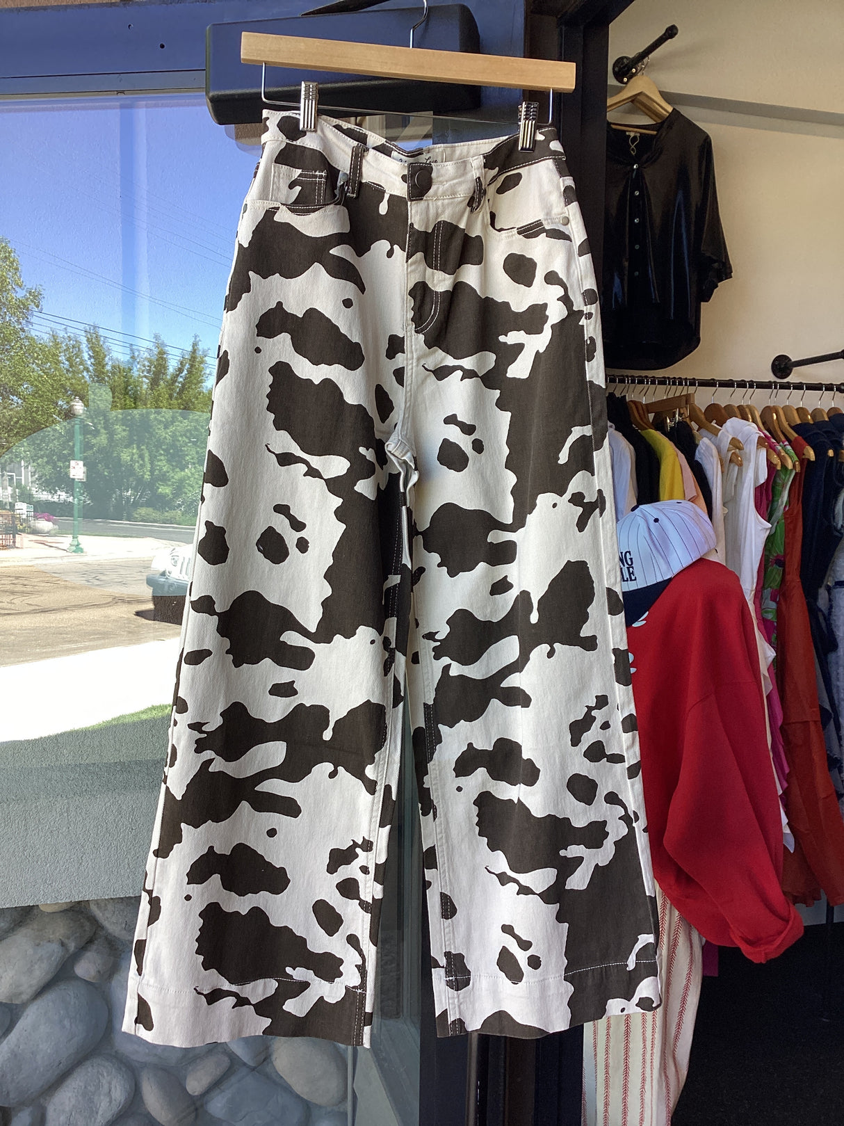 VP83369A Cow Print Pants