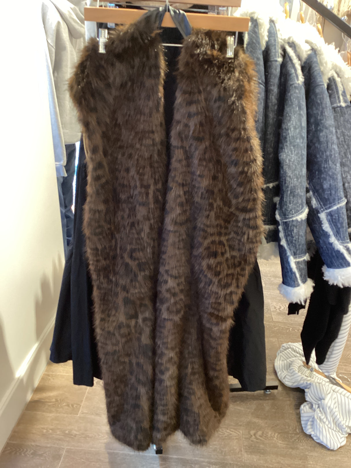 HP2614(P) Dark Brown Animal Pants