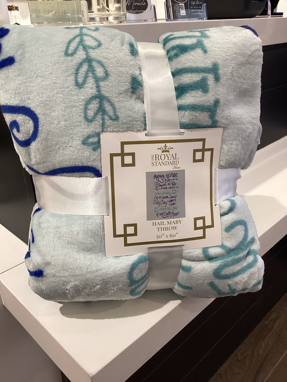 117825009 Hail Mary Throw Blue 50X60