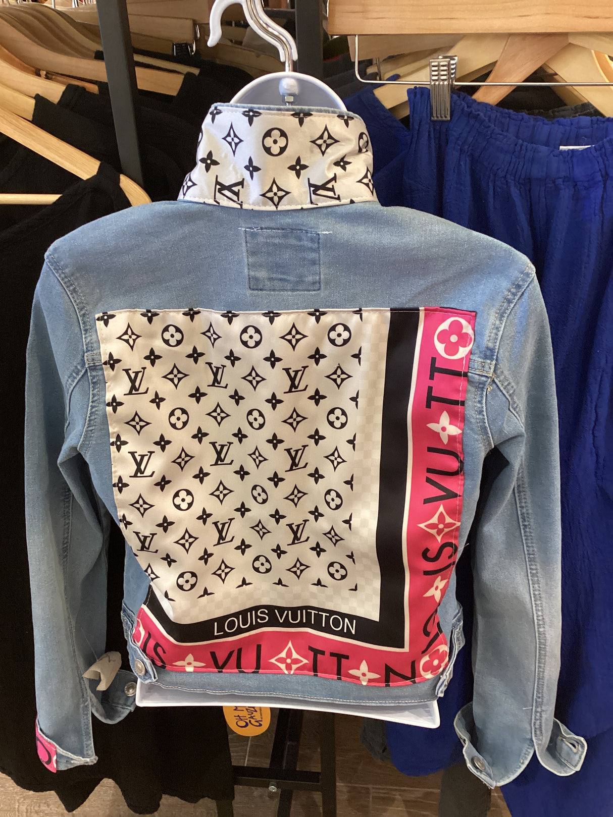 UPCYCLED VINTAGE LV3 BLUE DENIM JACKET