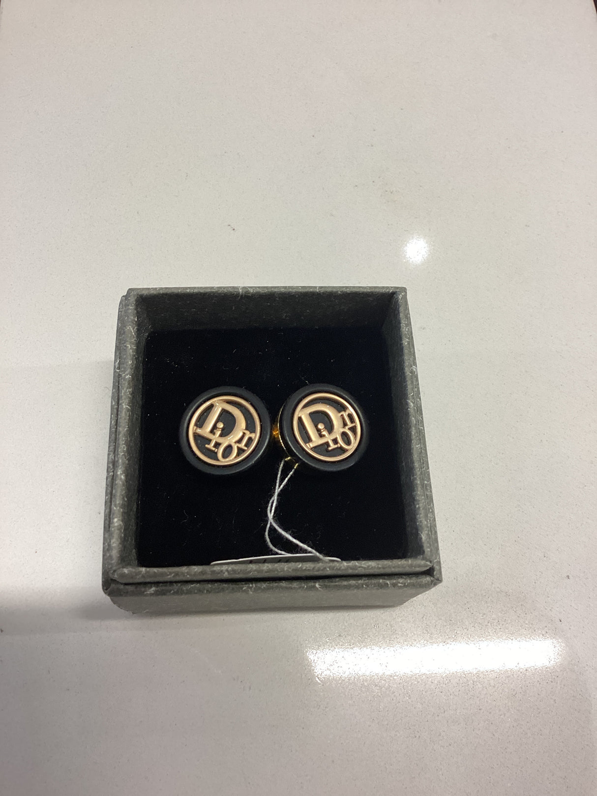 11N Cufflinks