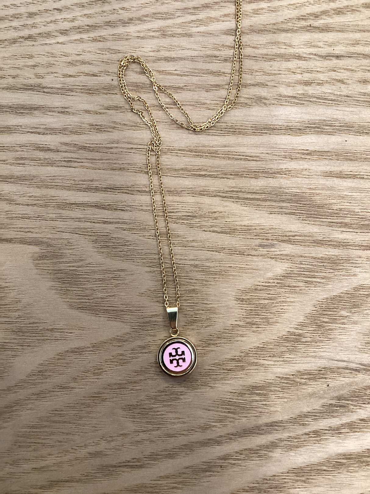 6A Necklace Tori Burch