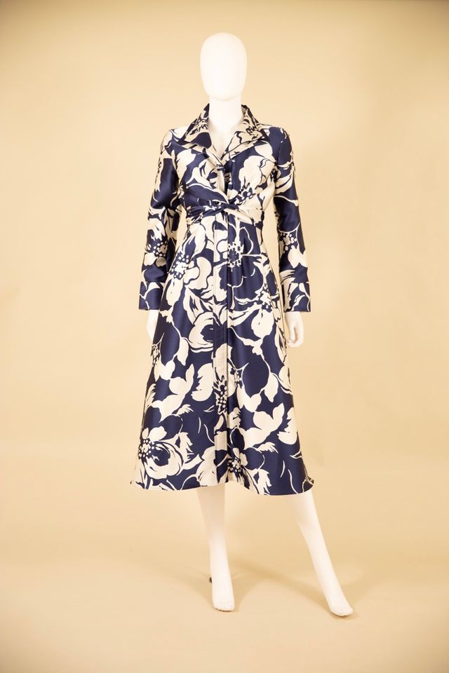 F22041 BGE NVY Double Collar Dress
