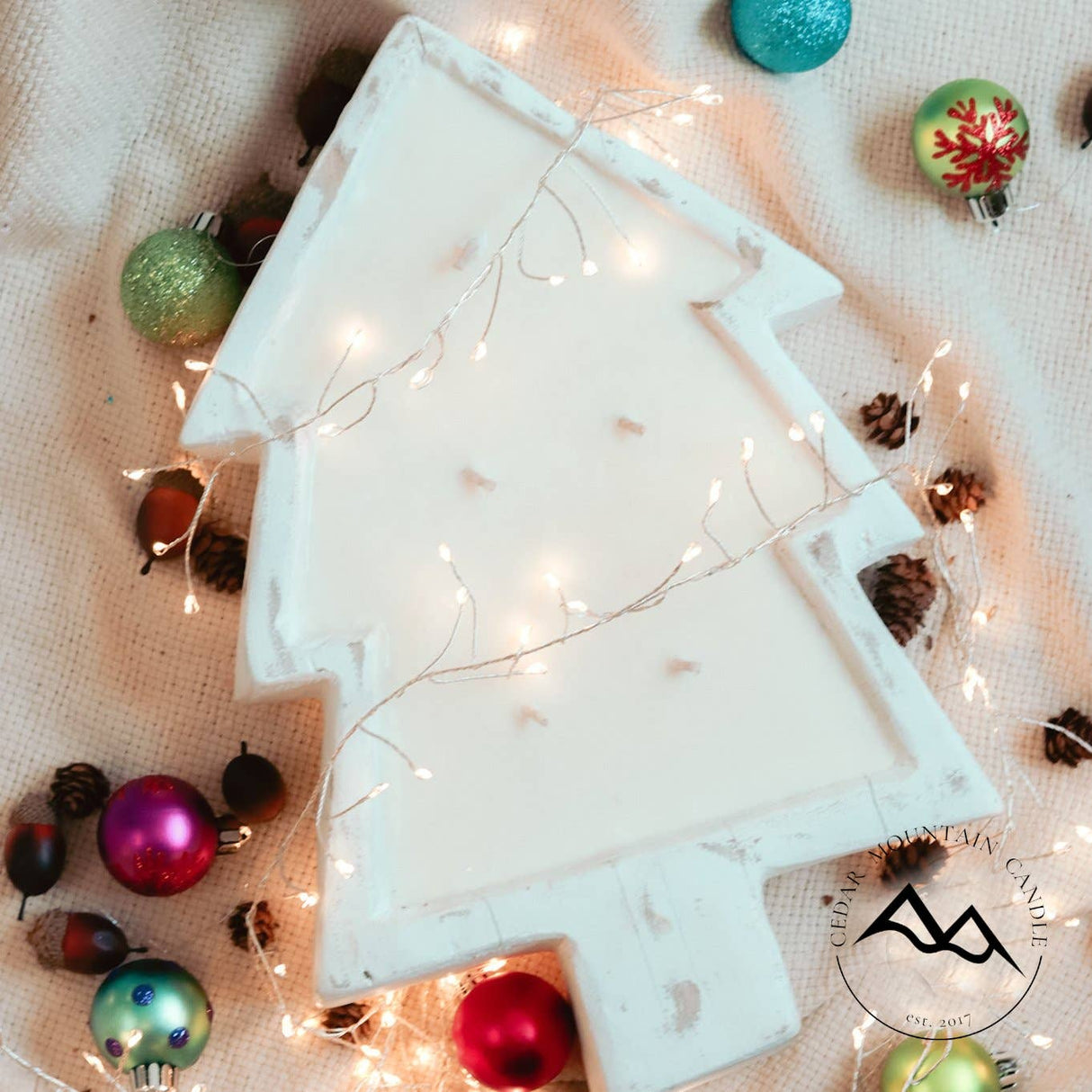 FALL SCENTS: Christmas Tree Wood Dough Bowl Soy Candle: White / Blackberry Bourbon