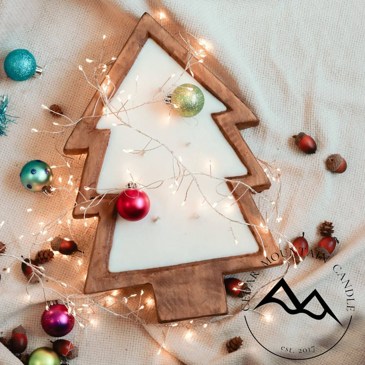 FALL SCENTS: Christmas Tree Wood Dough Bowl Soy Candle: Natural / Fraser & Fir Needle