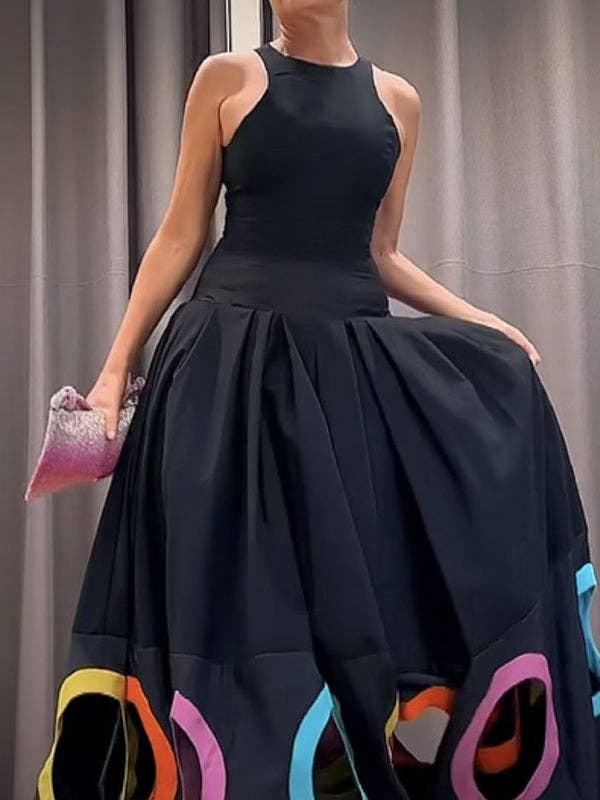Hollow Pleated Sleeveless Round-Neck Maxi Dress