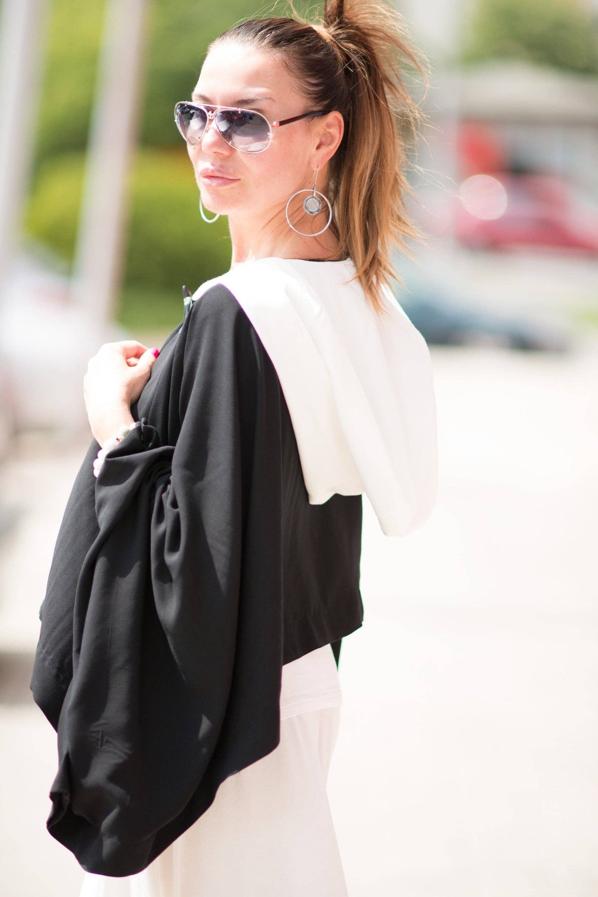 Black and White Hooded Summer Vest ANASTASIA