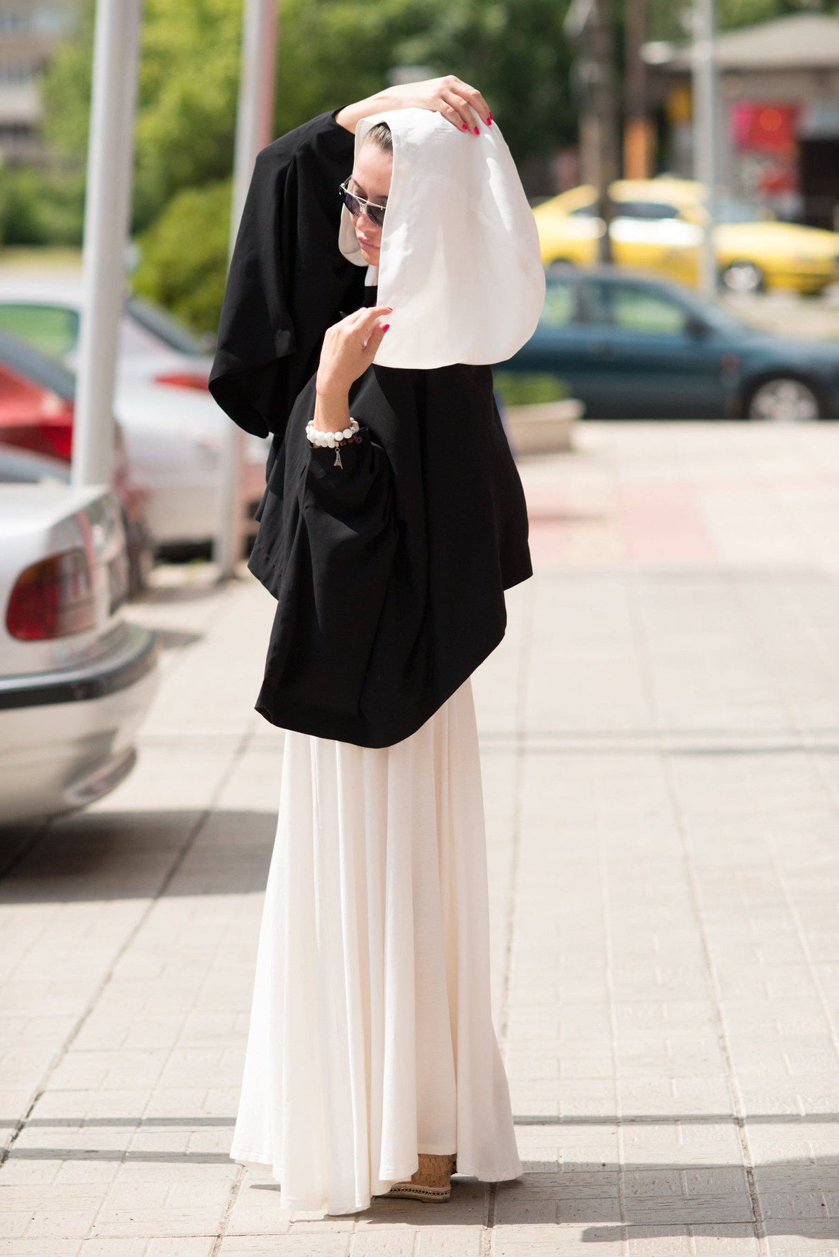 Black and White Hooded Summer Vest ANASTASIA