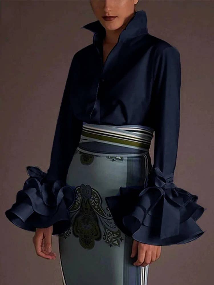 V neck long sleeve flower hem blouse