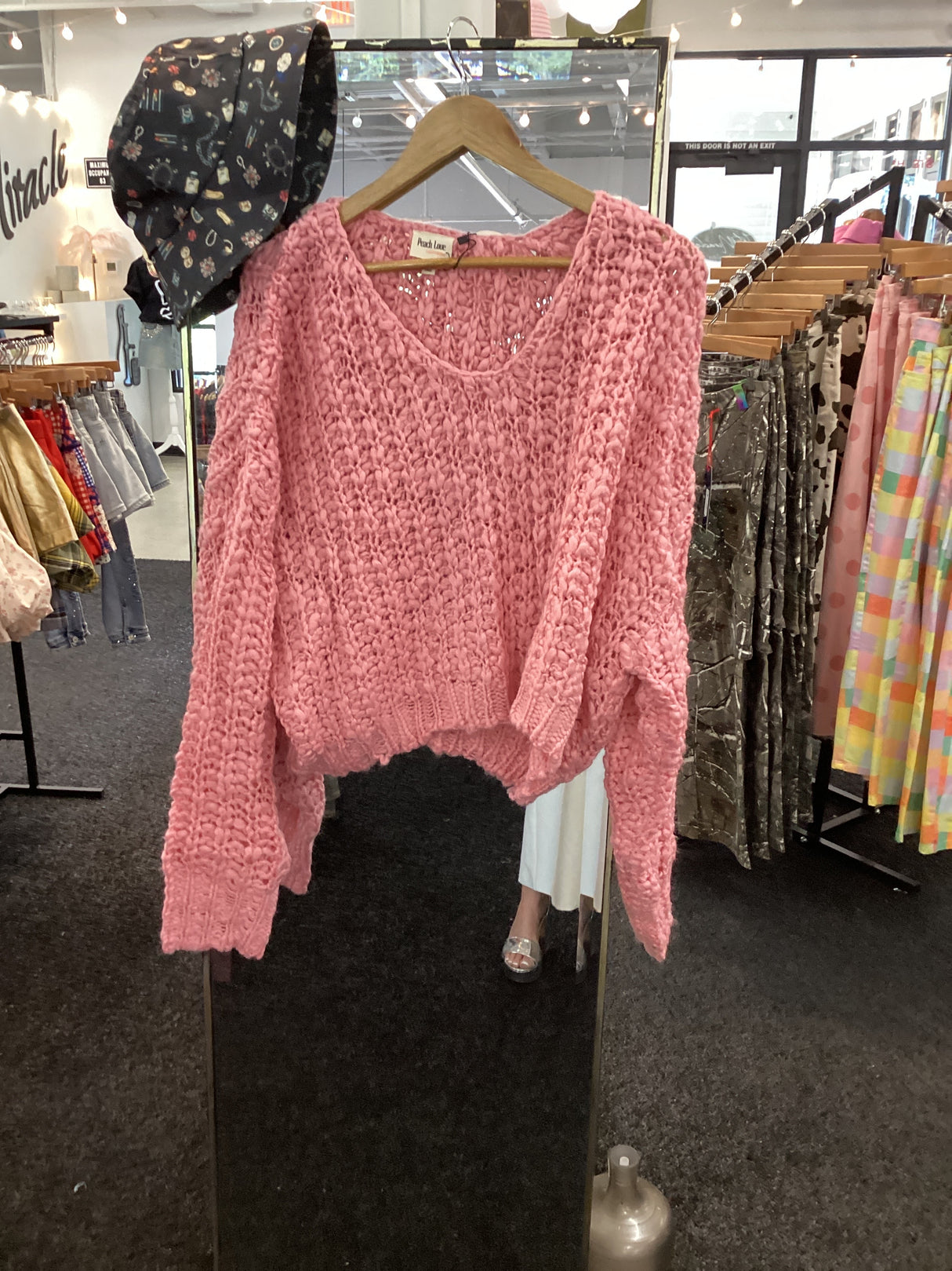 IKT300335-01 Cropped Sweater