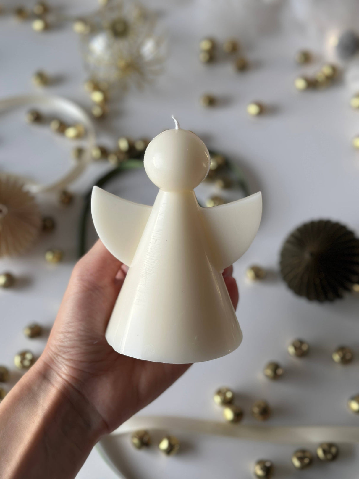 Christmas Angel | Holiday Candles | Winter Decor | Gift Idea: Cream (natural soy color) / Christmas Hearth