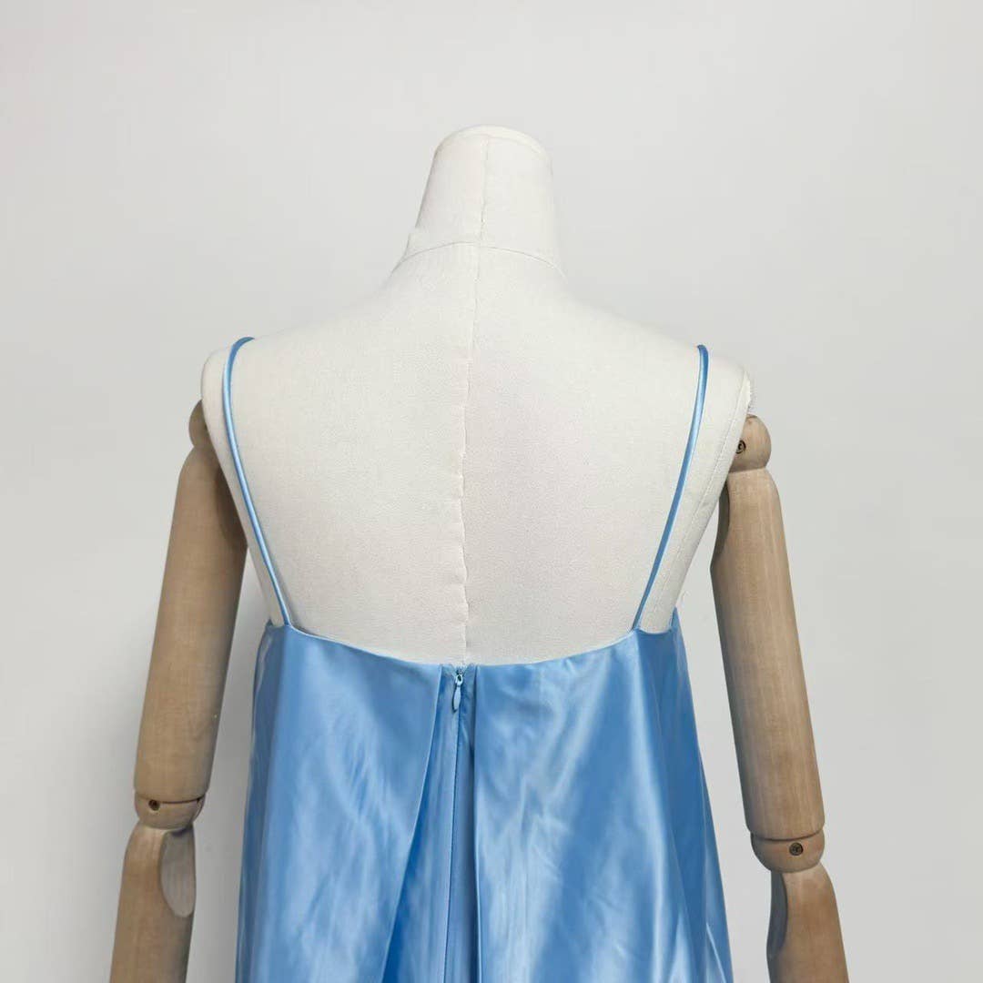DR685Y Floral Embroidered Backless Suspender Short Skirt
