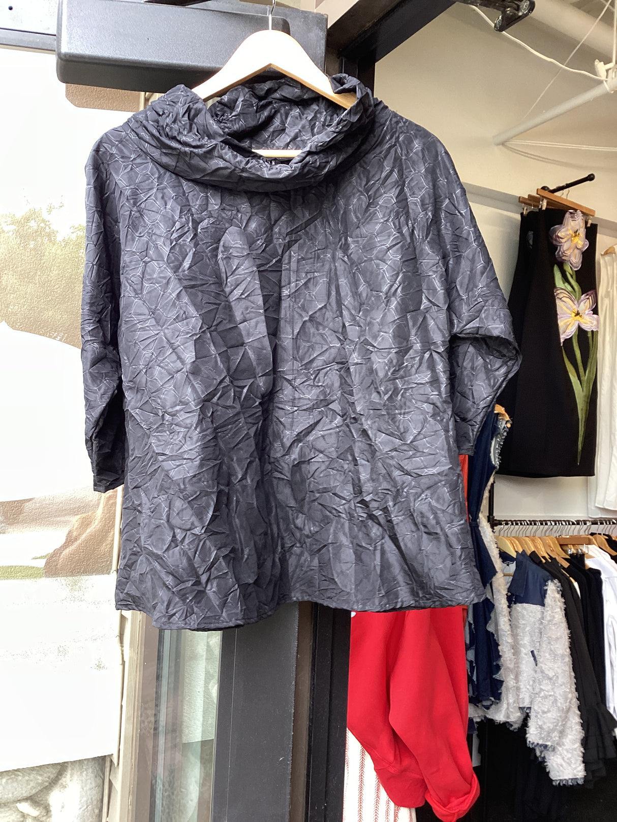 IL-41016 - Azula Top