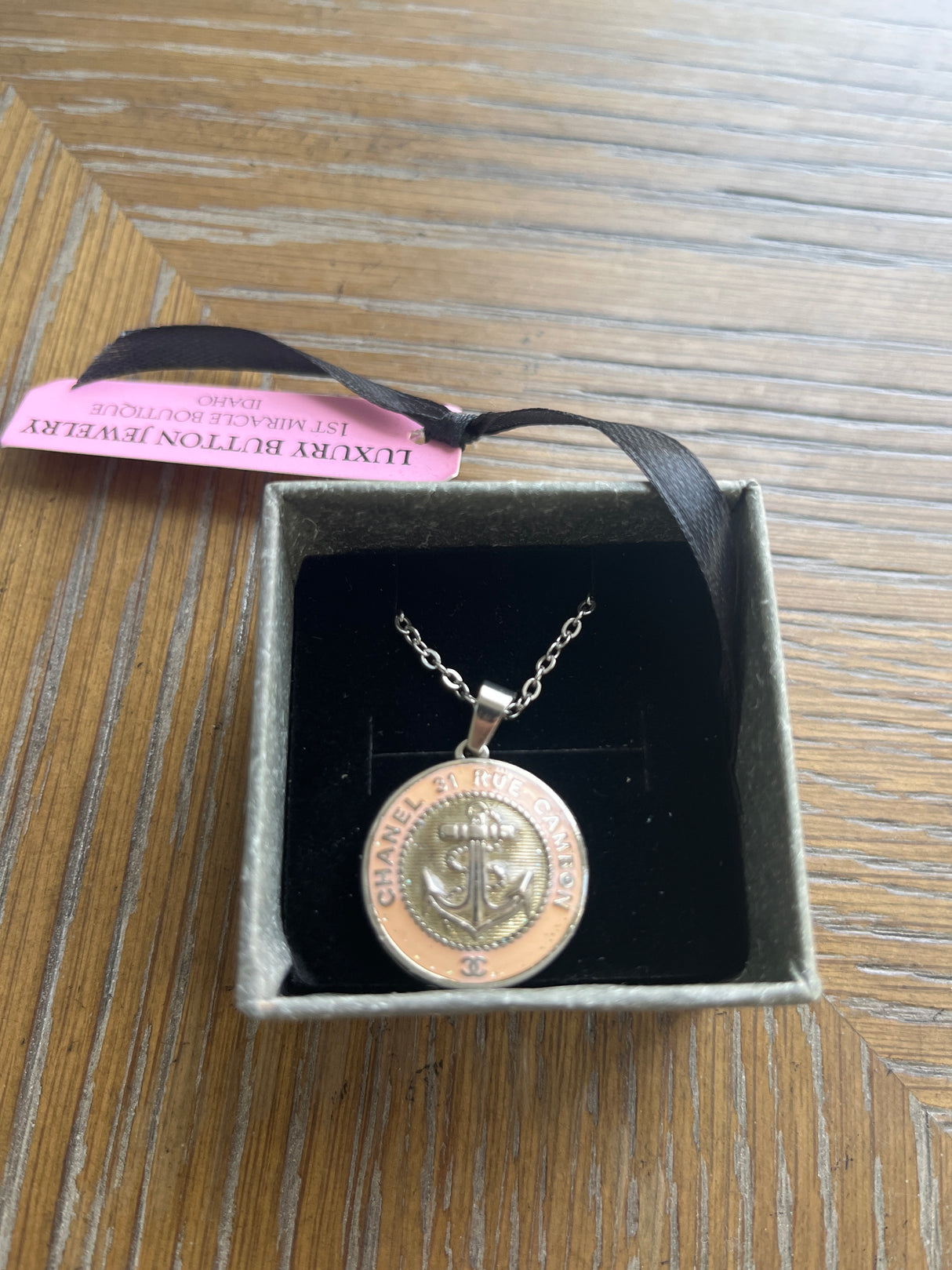 20R ANCHOR PENDANT