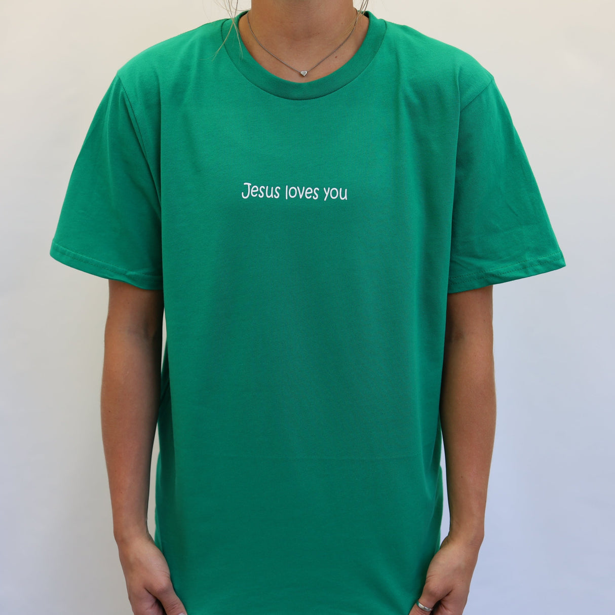 10SRCTU SAVIOR "Jesus loves you" T-shirt