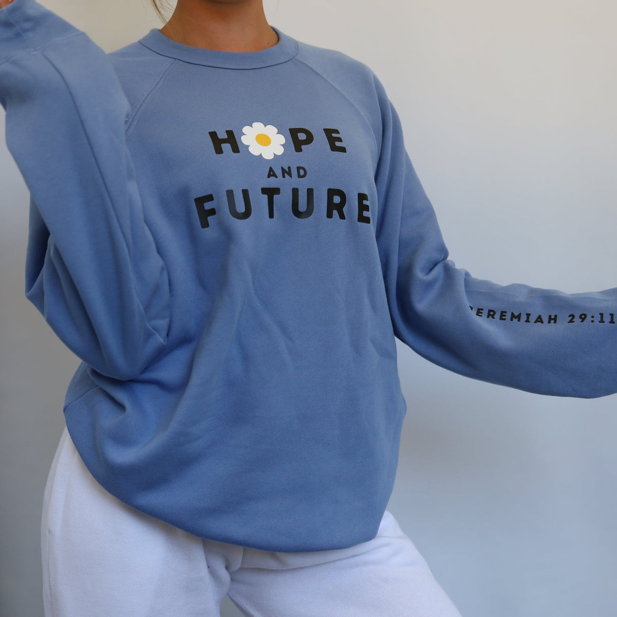 16SRSU SAVIOR "Hope & Future" w/ Daisy Sweatshirt