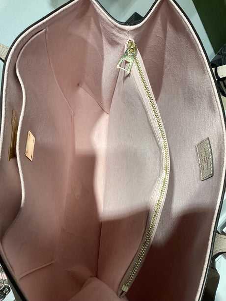 Beige Bag-Customer