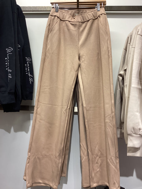 827SC023 - Wide Long Pants
