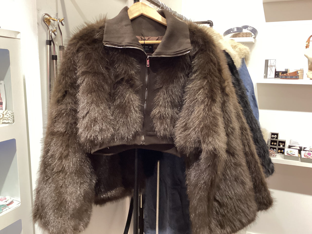 CLAFJ0122 Avalon Plush