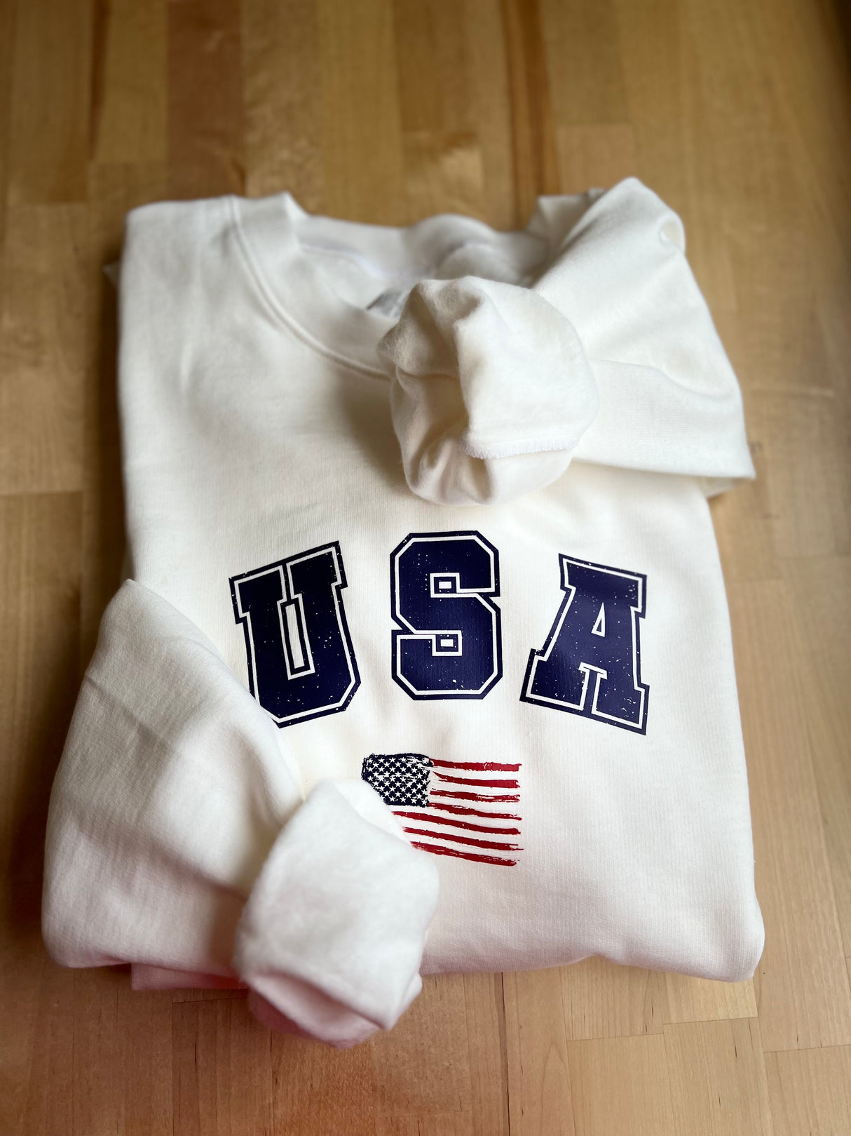 09SRSU SAVIOR "USA" W/Flag Sweatshirt