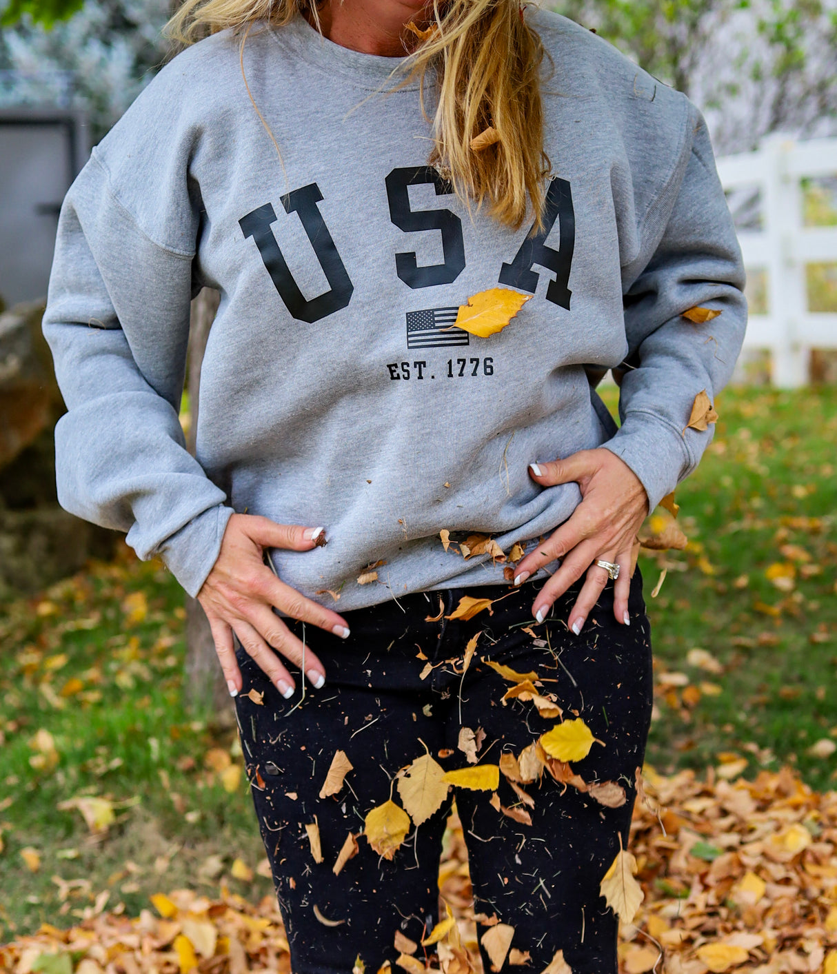 07SRSU Savior Sweatshirt "USA EST 1776"