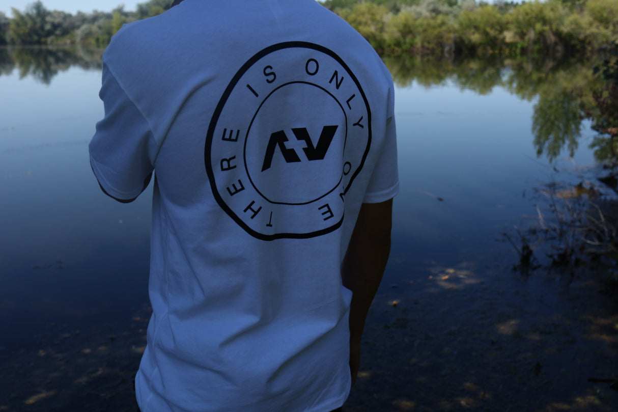 SAVIOR Bold Faith Heavyweight Cotton Tee