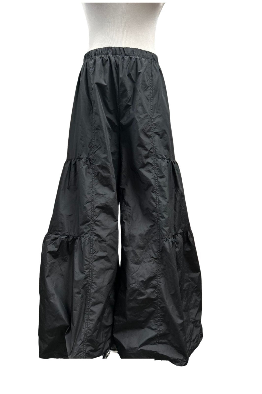 IL-3740 Anina Pant
