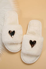 Heart Pendant Fluffy Slippers ZK701