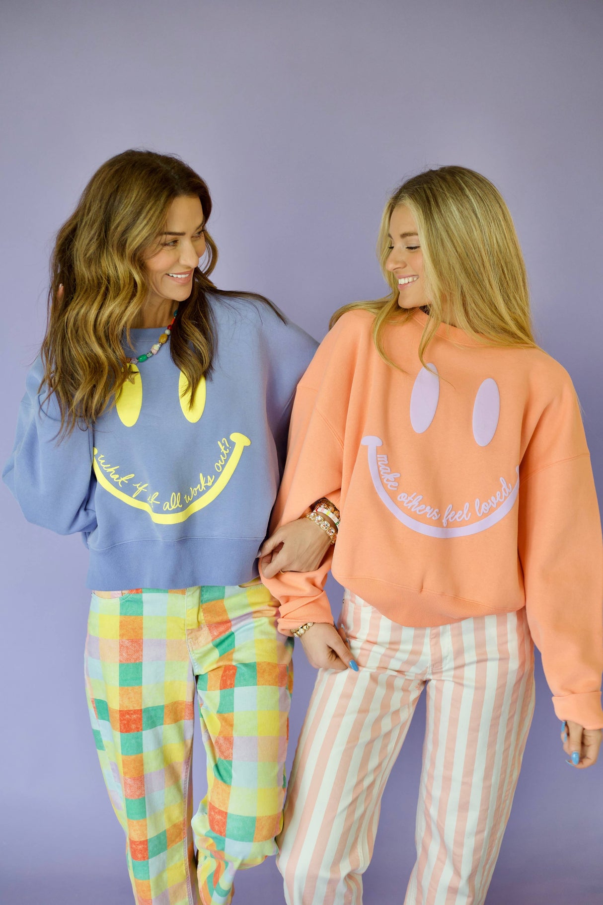 Smiley What if Crop Sweatshirt