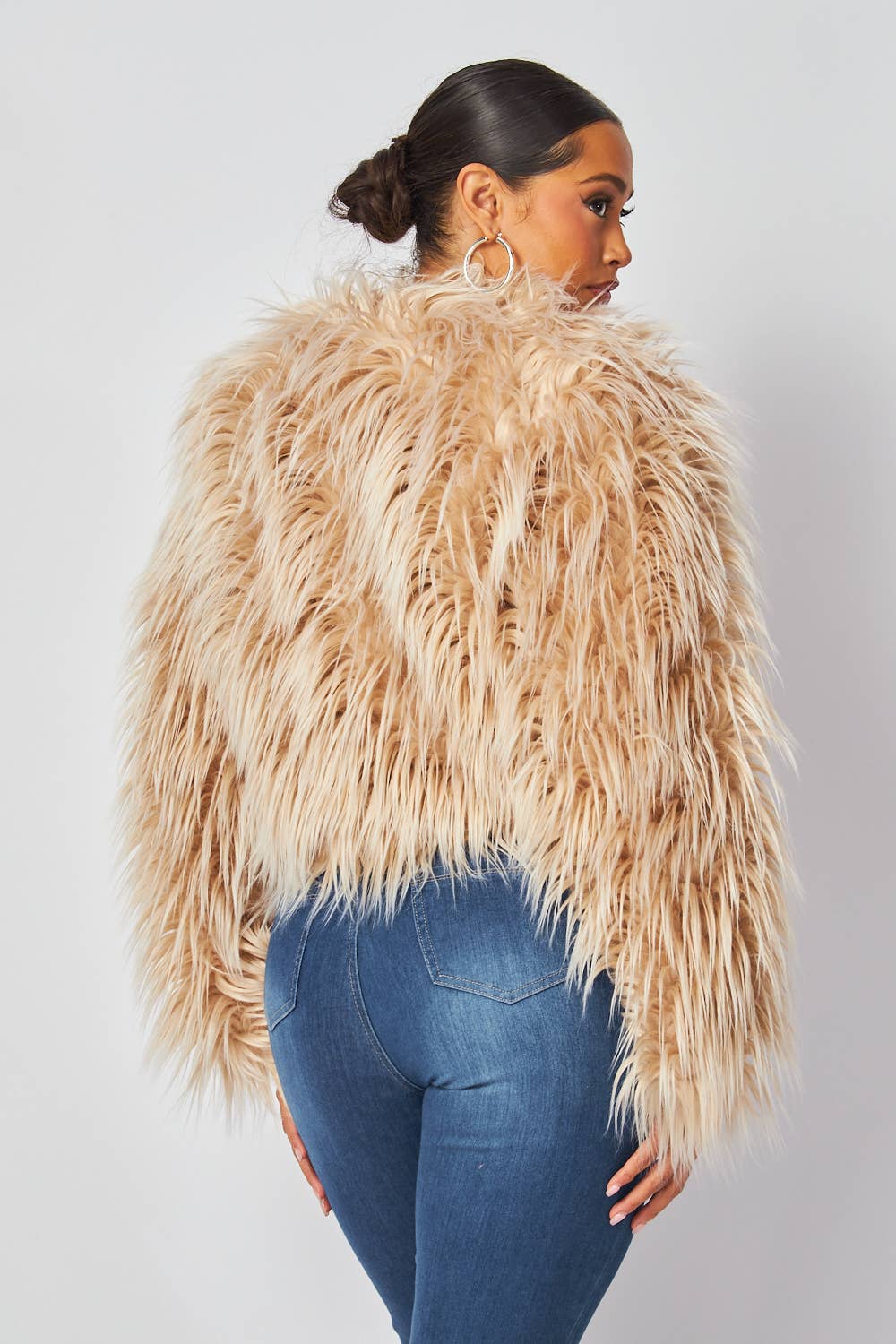 Shayla Shaggy Fur Short Jacket Coat (HDJ27948)