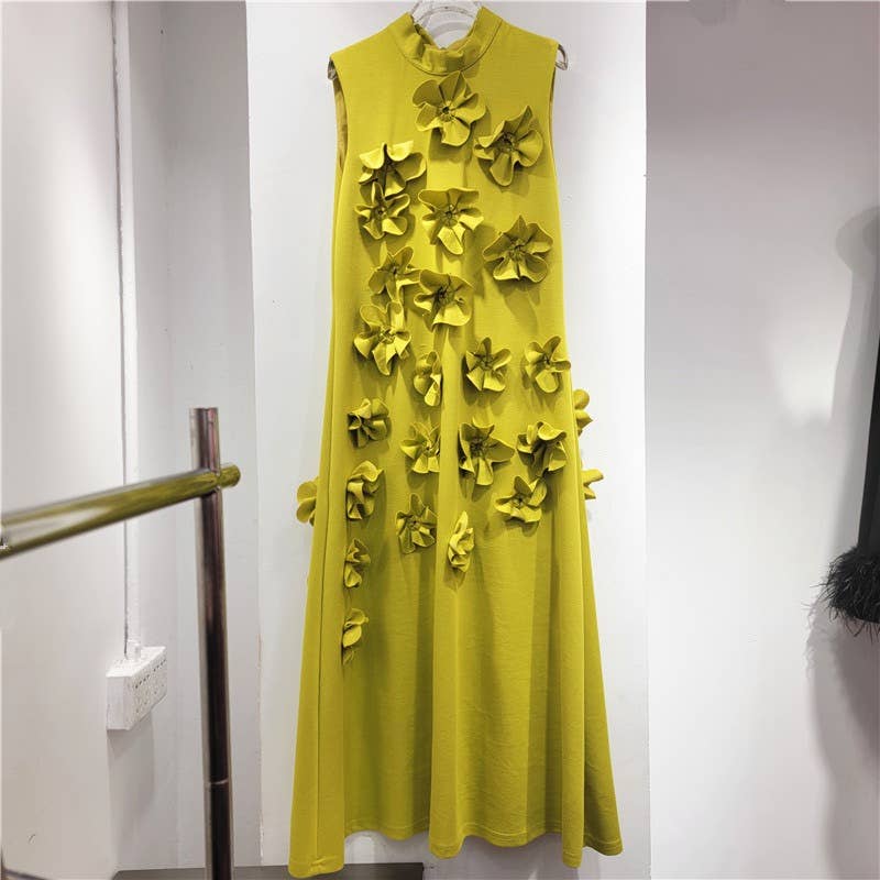 DR0206Y Chic Collar Sleeveless Dress with 3D Flowers